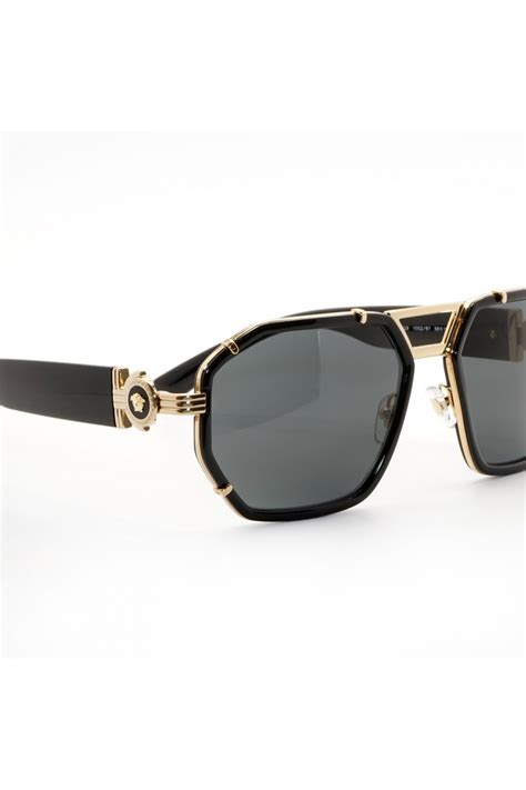 occhiali da sole versace wayfarer squadrati neri uomo|Occhiali da uomo di Versace Eyewear .